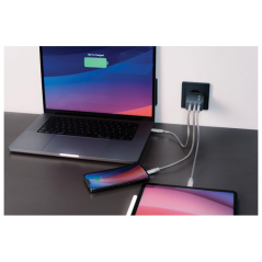 Punjač USB 3u1  65W GaN Verbatim 32201 crni blister